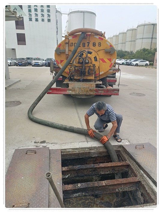 蓝山隔油池清掏